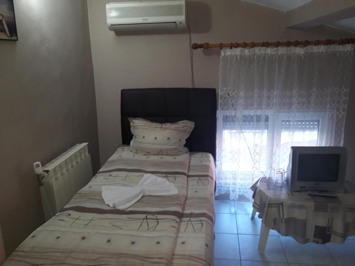 Къща За Гости "Чекичев" Svilengrad Luaran gambar